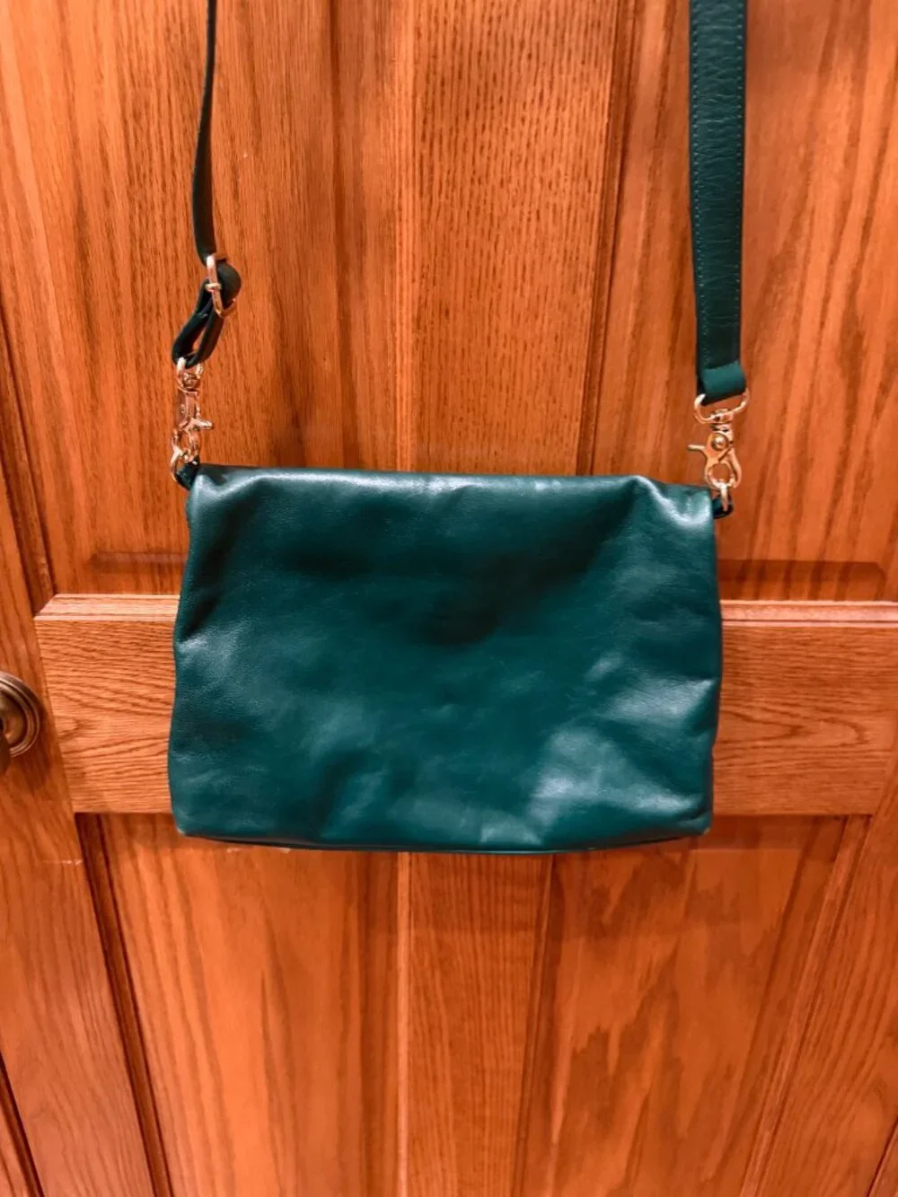 Tory Burch Dena Leather Messenger Bag in Malachite Green - Picture 3 of 7